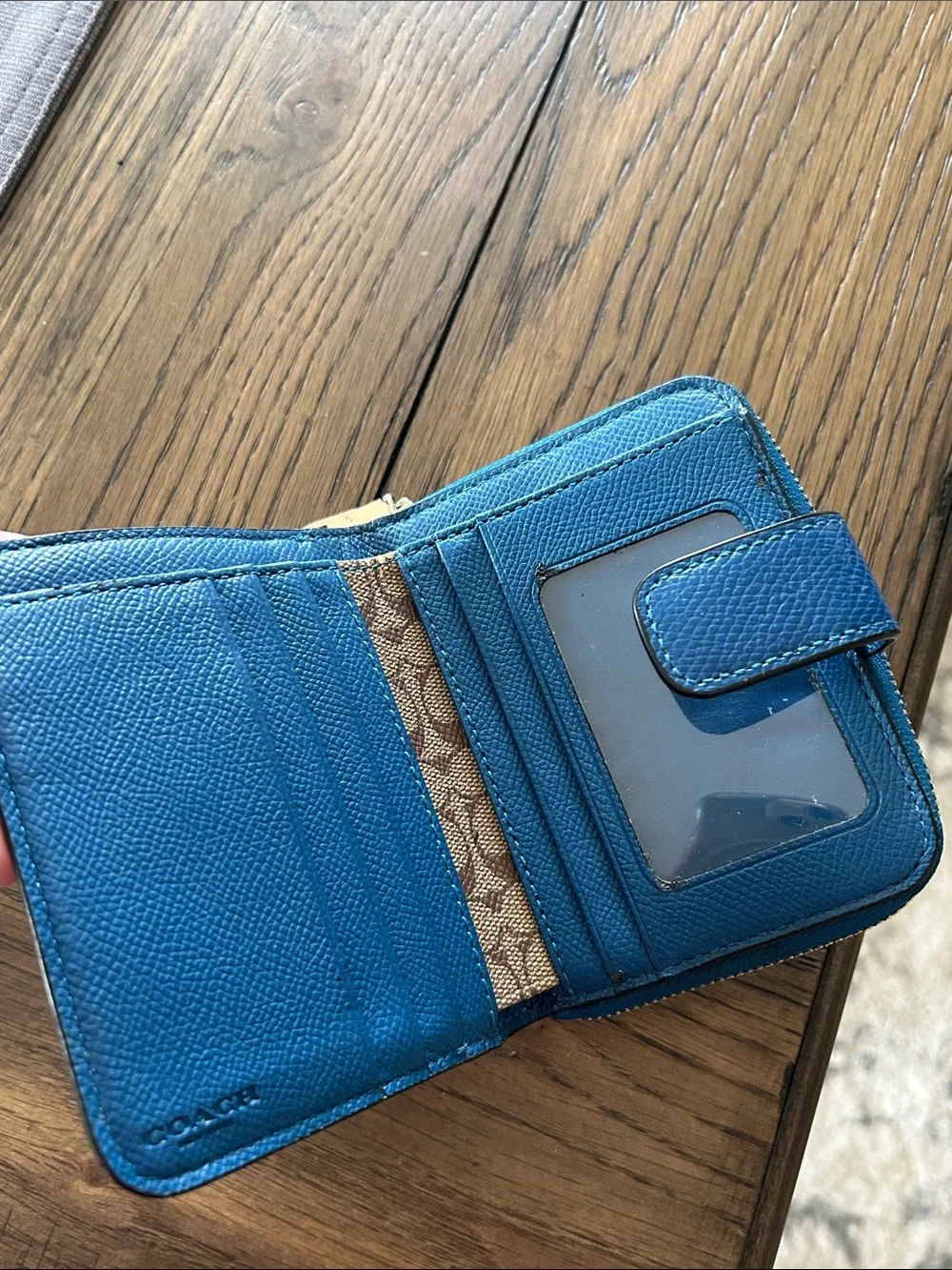 Coach  Leather  Wallet